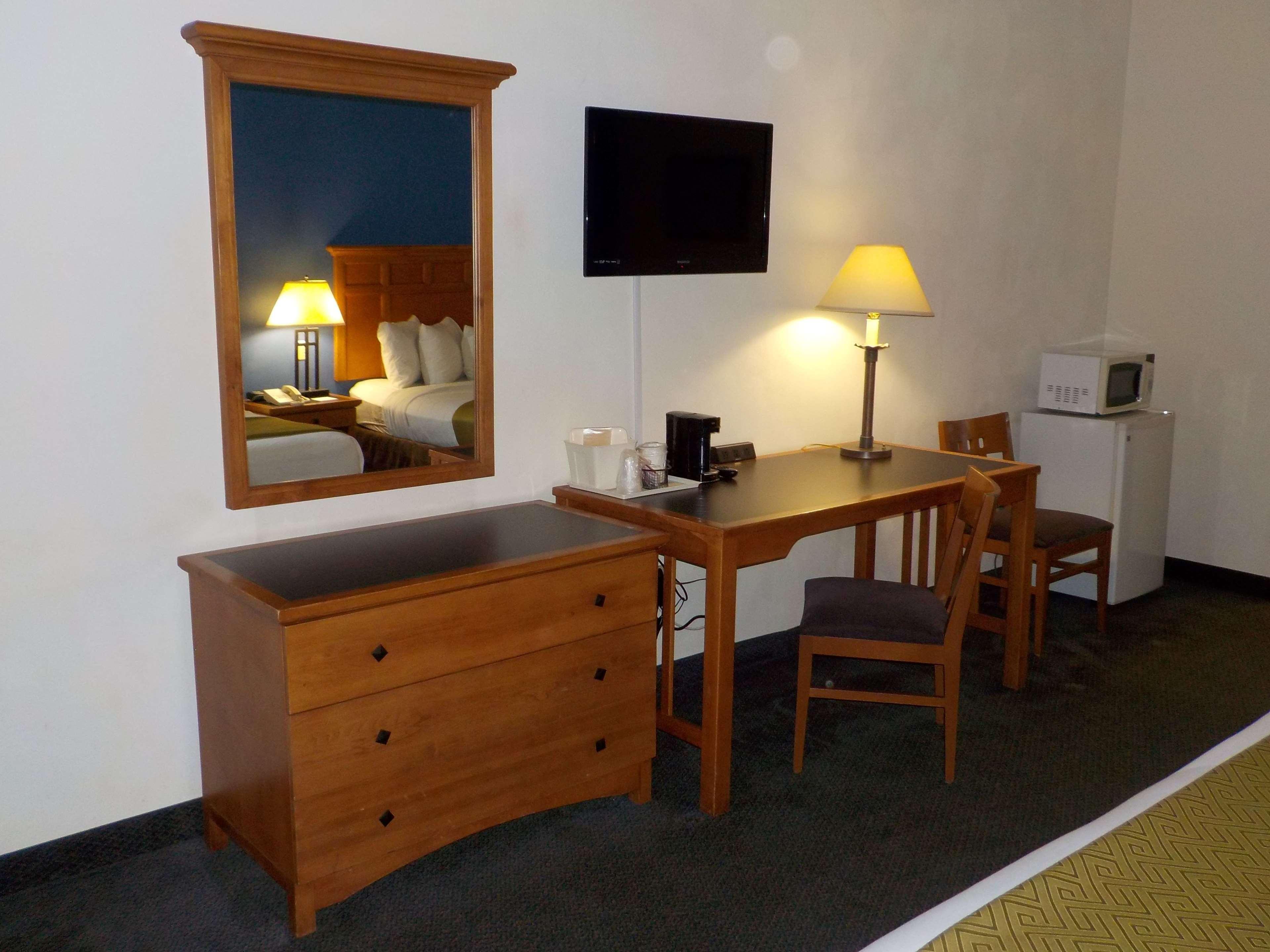 Surestay Hotel By Best Western Greenville Bagian luar foto